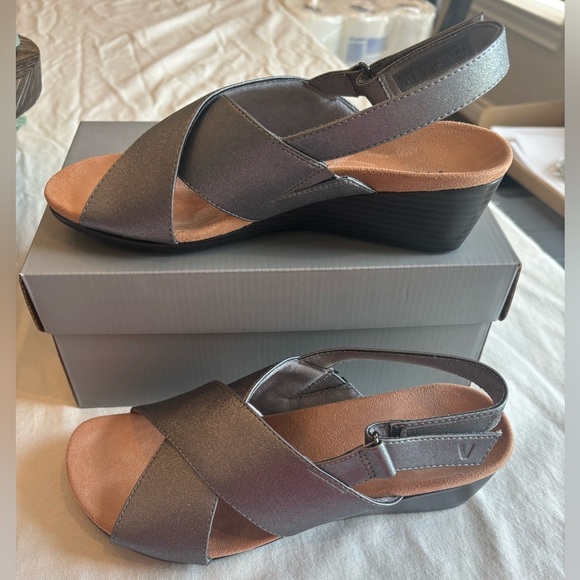 Vionic Women's Metallic Sandals • Pewter Sandals .• Wedge Sandals - Picture 4 of 5